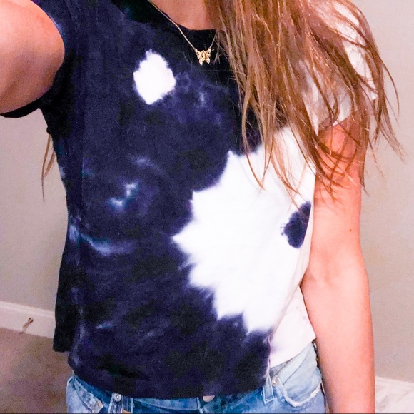 Tie dye Brandy Melville T-shirt - Picture 1 of 4